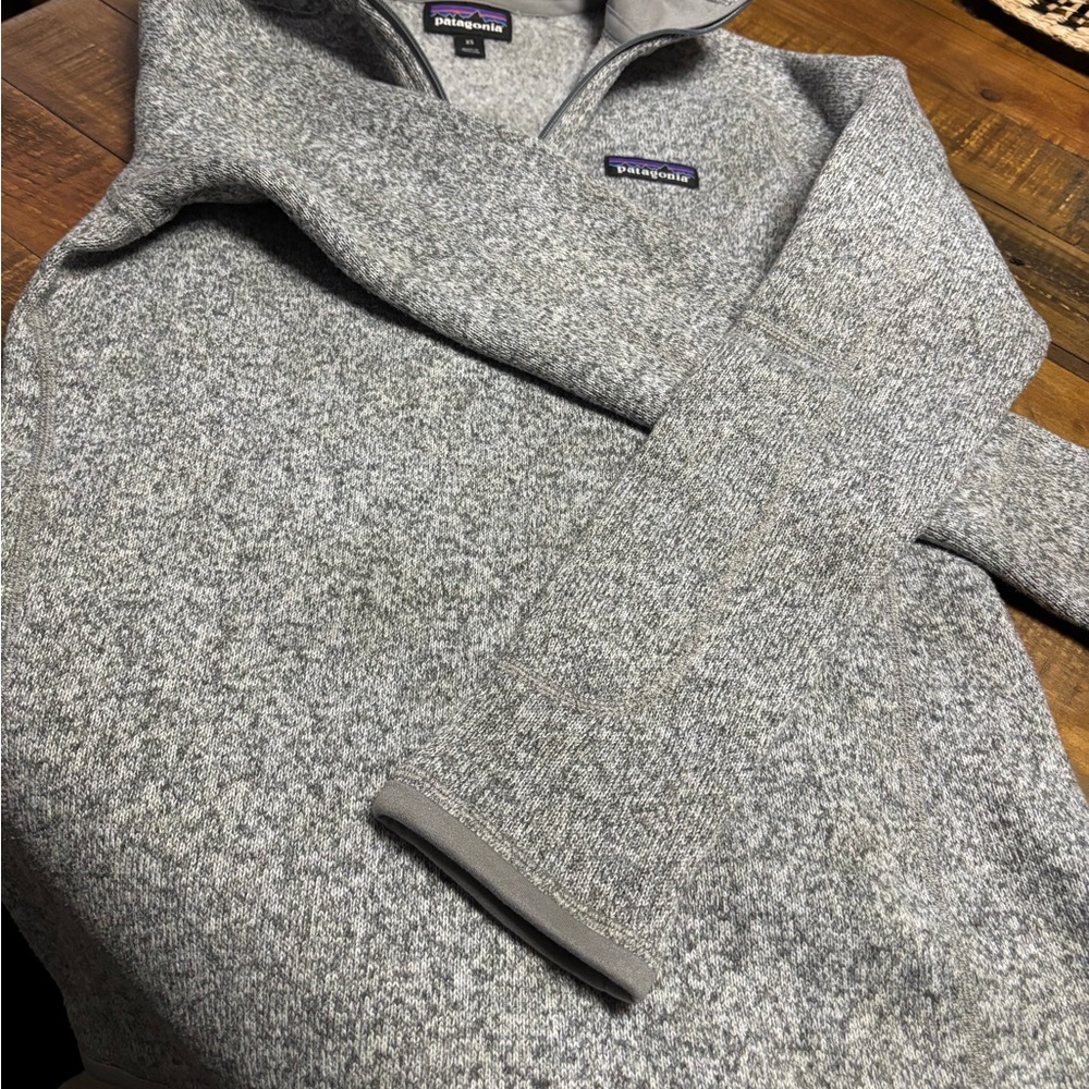 Patagonia Boy/ Girl Gray Sweater